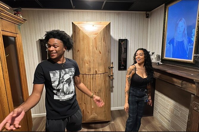 25 Minutes Adventure Rooms in Max Action Arena ICON Park - Adventure Room Themes