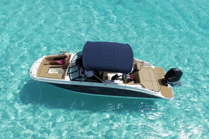28ft Sea Ray - On-Board Amenities and Inclusions