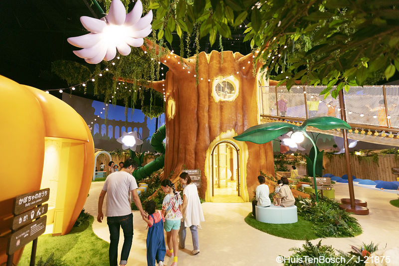 2D1N Fukuoka to Huis Ten Bosch: Hotel, Ticket & Bus Transport Package - Making the most of checkout day