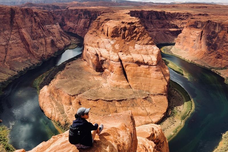 2D1N Grand Canyon, Lower Antelope Canyon & Zion National Park - Horseshoe Bend: a short hike to a wide view