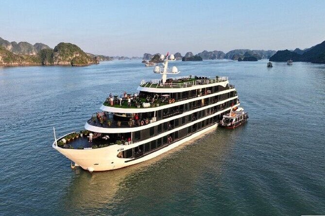 2D1N Halong & Lan Ha Bay cruises (5-star) - Overview of the Cruise Experience
