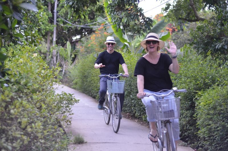 2D1N Mekong Delta with Floating Market Guided Tour - Ba Kiet’s ancient house, then on to Can Tho