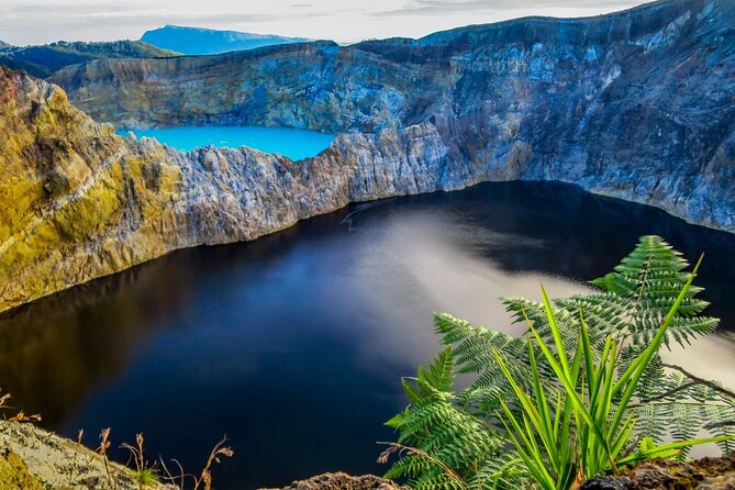2D1N Private Three Colored Crater Lake Tour in Kelimutu - Tour Highlights