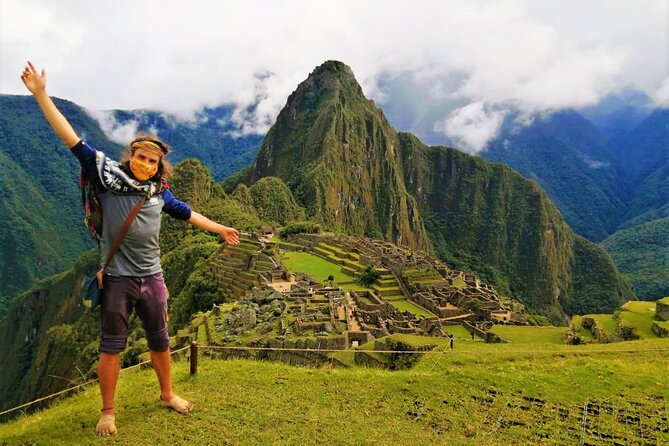 2D1N Sacred Valley of the Incas, Peruvian Cuisine, and Machu Picchu Tour - Common Questions