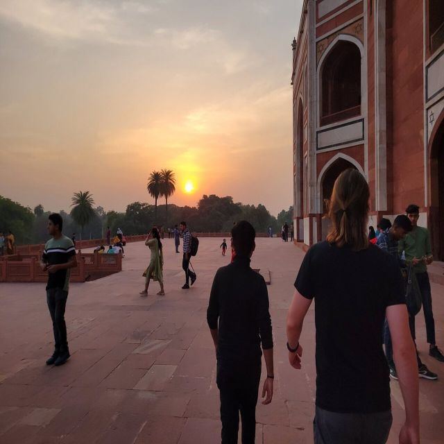 2Day Delhi & Agra Private Tour With Taj Mahal & Breakfast - Pickup and Transportation