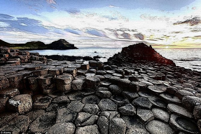 2Day Private Tour Northern Ireland Top Sights Giants Causeway Belfast Adventure - Enhancing Your Northern Ireland Experience