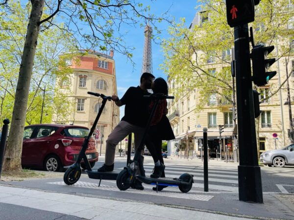 2H VIP Paris Private E-scooter Tour - Safety Measures