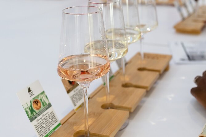 2h Wine Experience, Vineyard Walk, 6 Wines, Charcuterie Board - End Point
