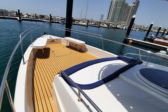 2Hours and 30Minute Private Boat Tour in Dubai - Pricing and Booking Details