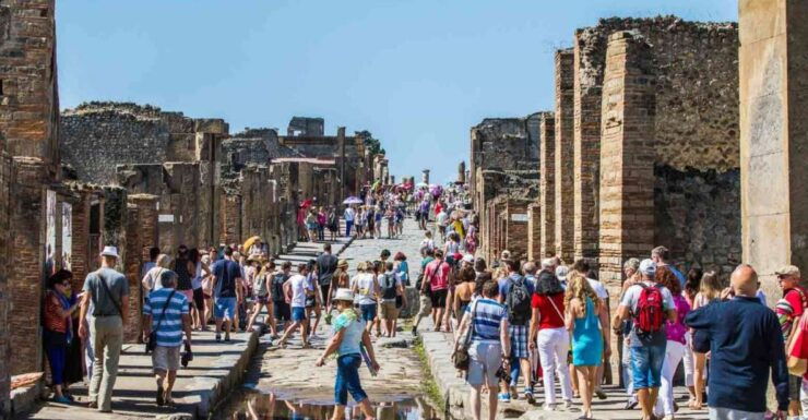 2hours Guided Tour in Pompeii - Booking Details