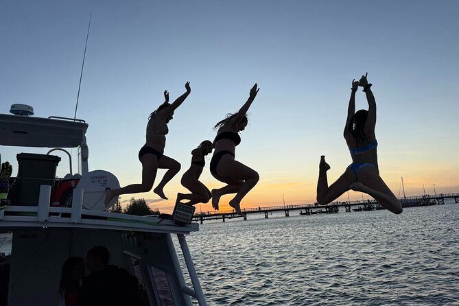 2Hr Busselton Jetty Sunset Cruise with Epic Marine Charters - Transport and Practicalities