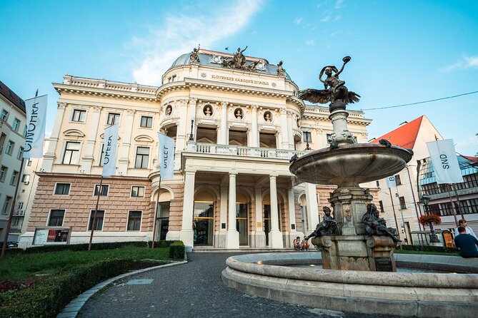 3 Capitals In One Day: Vienna, Bratislava, Budapest - Guided Private Tour - Tips for a Memorable Experience
