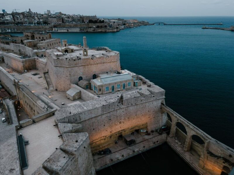 3 cities: Private Insider Walking Tour with Licensed Guide - Good To Know