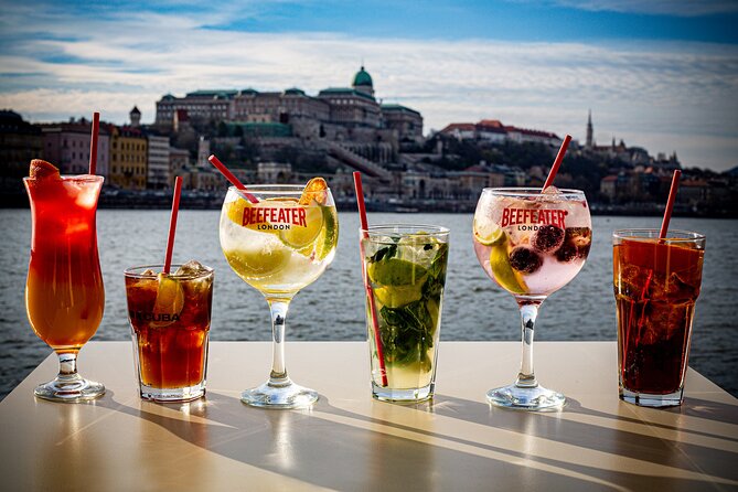 3 Cocktail Cruise Budapest - Route and Landmarks