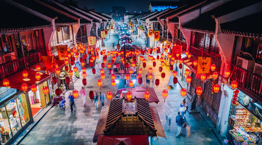 3-day 2-night tour of Hangzhou + Wuzhen + Xitang - Day one: Wuzhen Xizha after dark