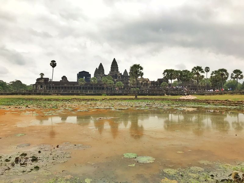 3 Day Angkor Exploration Private Tour by Tuk-Tuk - Day three: Banteay Srei and Siem Reap’s Old Market