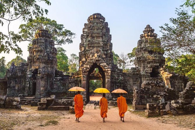 3-Day Angkor Wat Sunrise, Banteay Srei & Tonle Sap Lake Tour - Traveler Photos