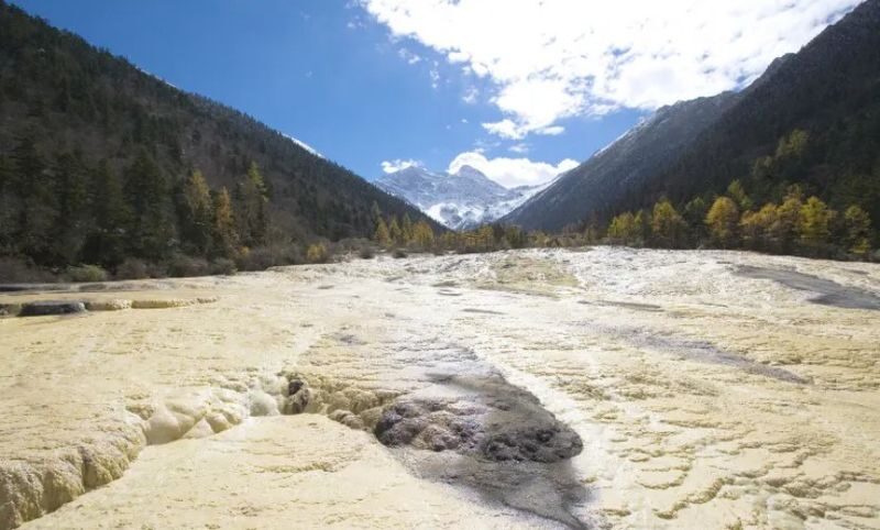 3-Day Chengdu Huanglong Jiuzhaigou Exploration Tour (High-Speed Rail Round Trip) - What the price covers, and what it does not