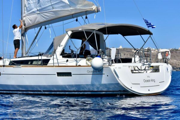 3-Day Crewed Charter "The Relaxing"- Beneteau Oceanis 45 - Common Questions