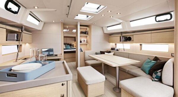 3-Day Crewed Charter "The Relaxing"- Beneteau Oceanis 46.1 - Free Cancellation Policy
