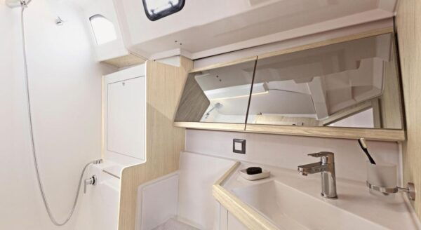 3-Day Crewed Charter "The Relaxing"- Beneteau Oceanis 46.1 - Important Items to Bring