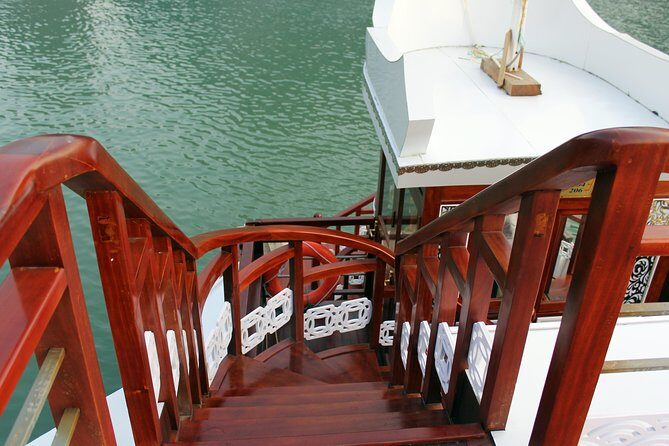 3-Day Cruise Relaxing and Kayaking on Oriental Sails - Deep Dive into the Itinerary