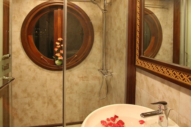 3-Day Cruise Relaxing and Kayaking on Oriental Sails - Who Should Consider This Tour?