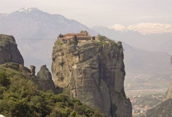 3-Day Delphi & Meteora Tour From Athens - The Sum Up
