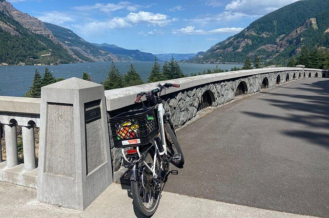 3-Day Guided E-Bike Tour Through the Columbia River Gorge - Day 3: Small Town Charm and Distant Mountain Vistas