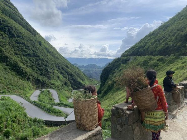 3-Day Ha Giang Loop Group Tour by Car, Motorbike & Easyrider - Cultural Sensitivity