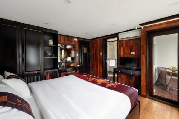 3-Day: Halong Bay 5-Star Cruise Balcony Cabin - Ninh Binh - Restrictions and Requirements