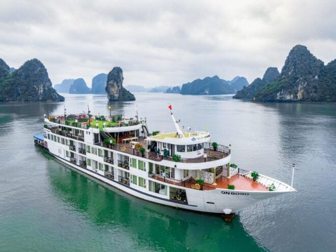 3 Day Hanoi - Ninh Binh - Halong Bay 5 Star Cruise & Balcony - Exciting Activities and Entertainment