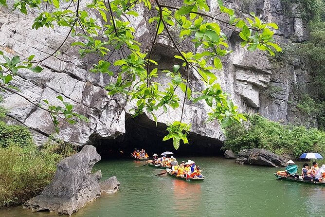 3-Day Hanoi - Ninh Binh - Halong Bay - Accommodation and Transportation
