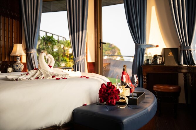 3-Day Hanoi - Ninh Binh - Lan Ha Bay 5-Star Cruise & Balcony - Dining and Cuisine