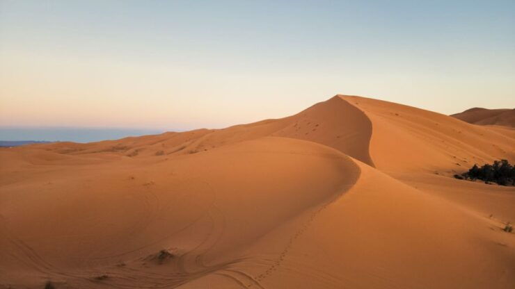 3 Day Luxury Camp in Merzouga From Marrakech With Camel Trek - Inclusions and Accommodations