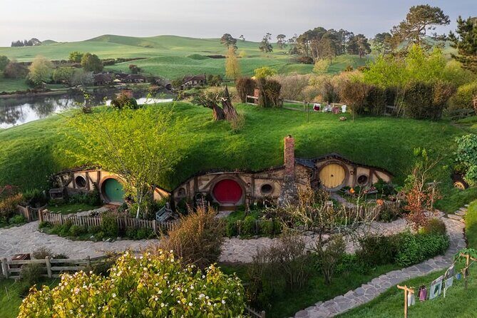 3 Day Minivan Tour From Hamilton to Taupo - An In-Depth Look at the 3-Day Tour