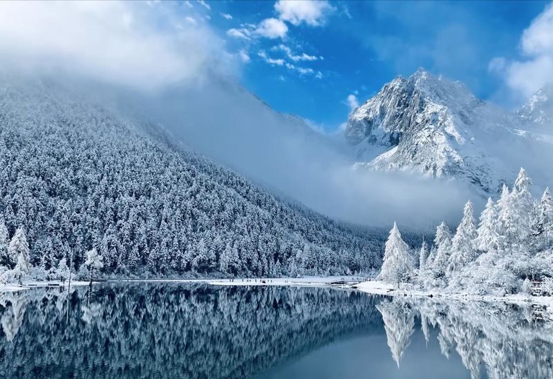 3-Day Nature Exploration in Chengdu: Mount Siguniang, Bipenggou Valley, Dagu Glacier - Dagu Glacier: the high point of the route