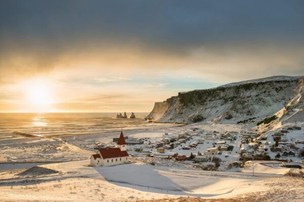 3-Day Northern Lights Hunt & Glacier Lagoon Tour - Golden Circle Exploration