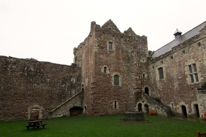 3-Day Outlander Tour - Transportation and Accommodation