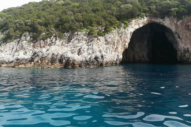 3 Day Private Cruise Around Paxos and Antipaxos From Corfu - The Sum Up