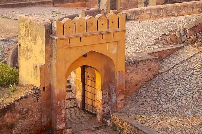 3 - Day Private Golden Triangle Tour : Delhi, Agra,and Jaipur - Must-See Attractions