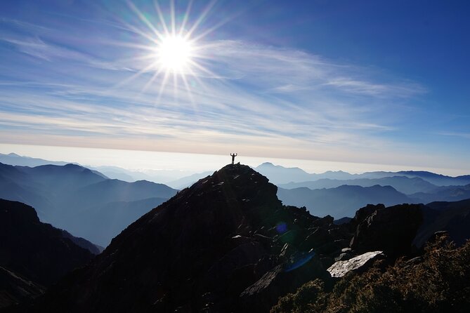 3-Day Private Hiking Tour of Jade Mountain - Day 3: Summiting the Peak of Jade Mountain