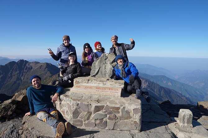 3-Day Private Hiking Tour of Jade Mountain - Accommodation and Amenities