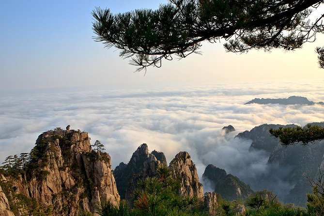 3-Day Private Huangshan Tour: Hongcun Village & Overnight on Mt Huangshan - Itinerary Highlights
