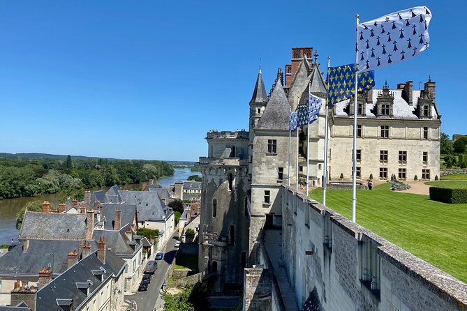 3-Day Private Loire Castles Trip With 2 Wine Tastings From Paris - Trip Inclusions and Exclusions