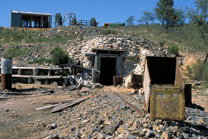 3 Day Private Tour Blue Mountains ,Gold and Wine Tour - Booking Information