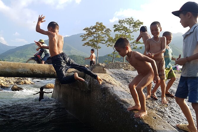 3-Day Private Tour of Indigenous Encounters in Mu Cang Chai From Hanoi - Accommodation and Meals