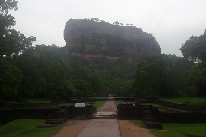 3 Day Privet Tour To Kandy & Sigiriya From Colombo - Common Questions