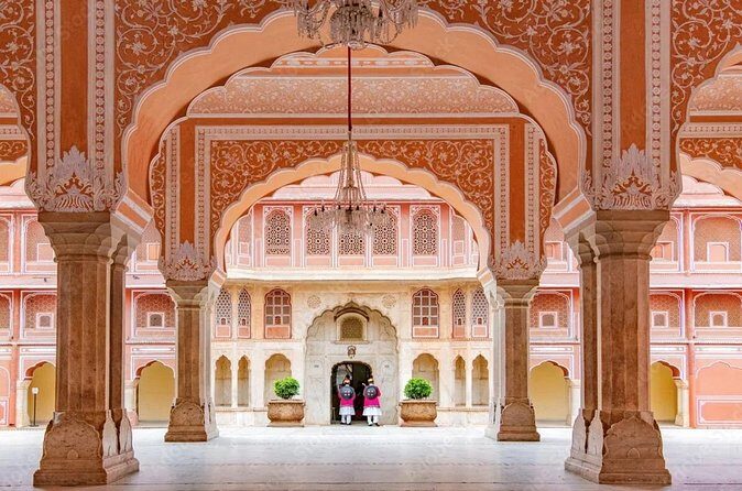 3-Day Tour to Delhi, Agra, Jaipur from Mumbai with one-way Commercial Flight - FAQs