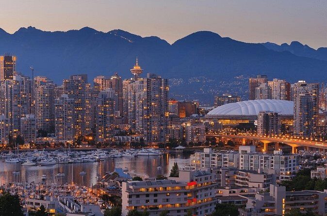 3 Day Vancouver, Capilano Bridge and Whistler Voyage Car Tour - Who Is This Tour Best For?